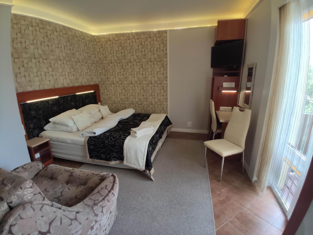 Bed and Breakfast Ow Sargus Владиславово Екстер'єр фото
